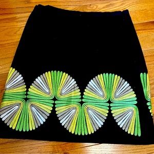 Etcetera Size 4 Back Pencil Skirt with Embroidery